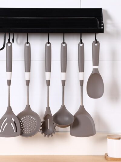 Non-stick Kitchenware